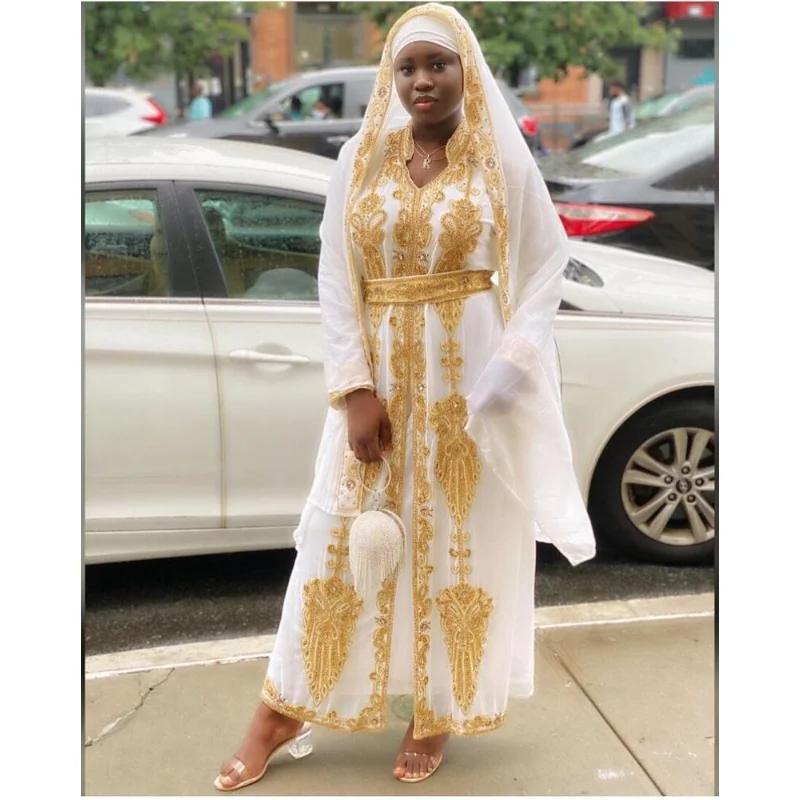 White Royal Robe African Costume Bridesmaid Abaya Beaded Dubai Long Dress Large Event Performance Costume