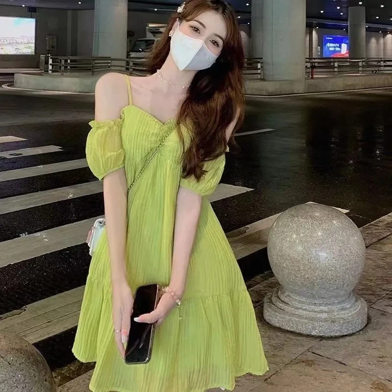 

Small Fresh Fairy Temperament Sweet Off Shoulder Pleated Dress Women's Summer New Gentle Wind Foreign Fashion Dress