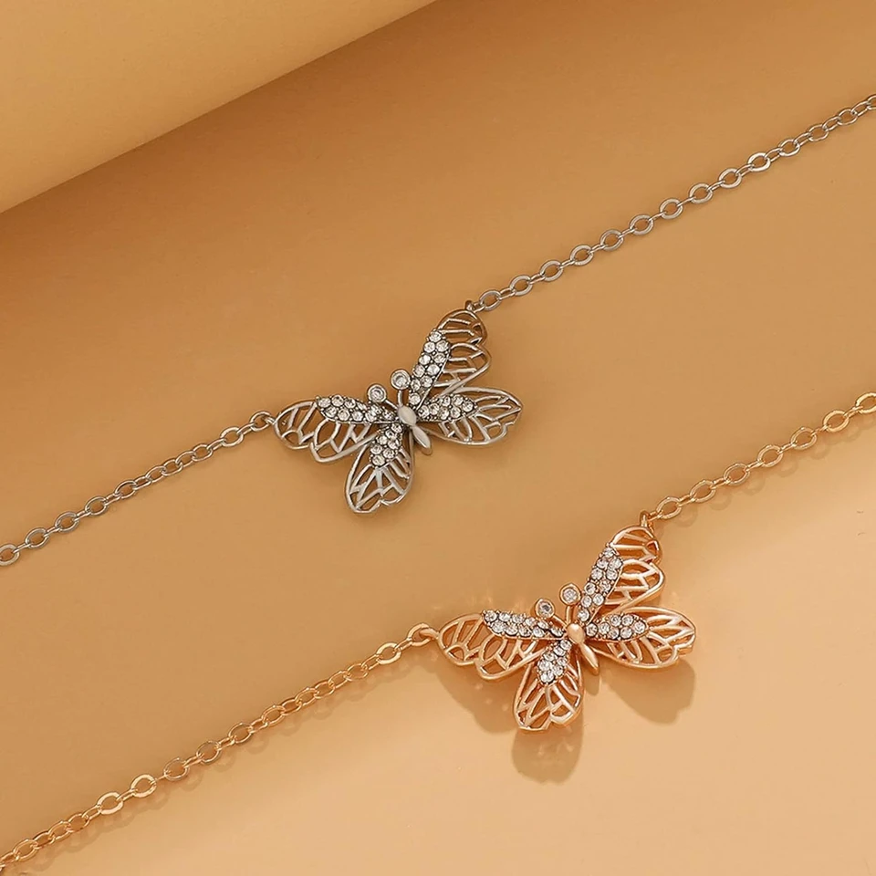 Exquisite Rose Necklace for Romantic Outfits