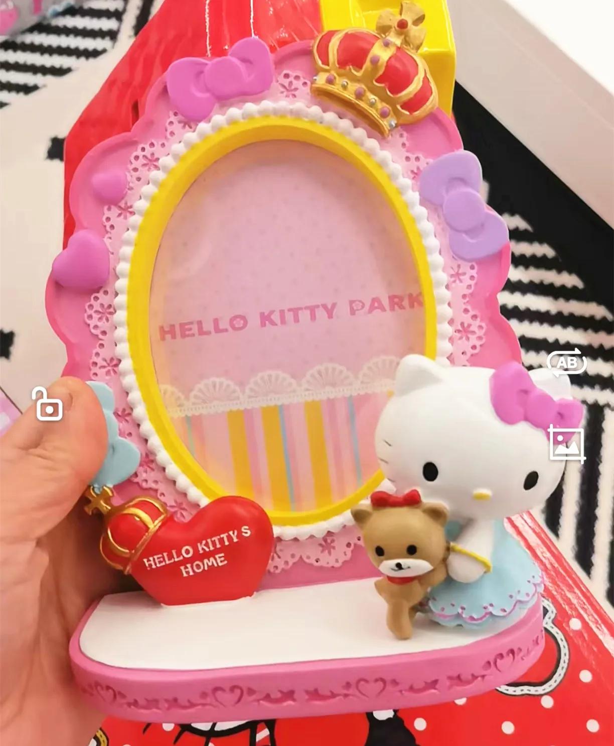 패턴 수지 장식 사진 프레임 헬로 키티 크라운 침실 연구 책상 사진 장식 생일 선물에 적합