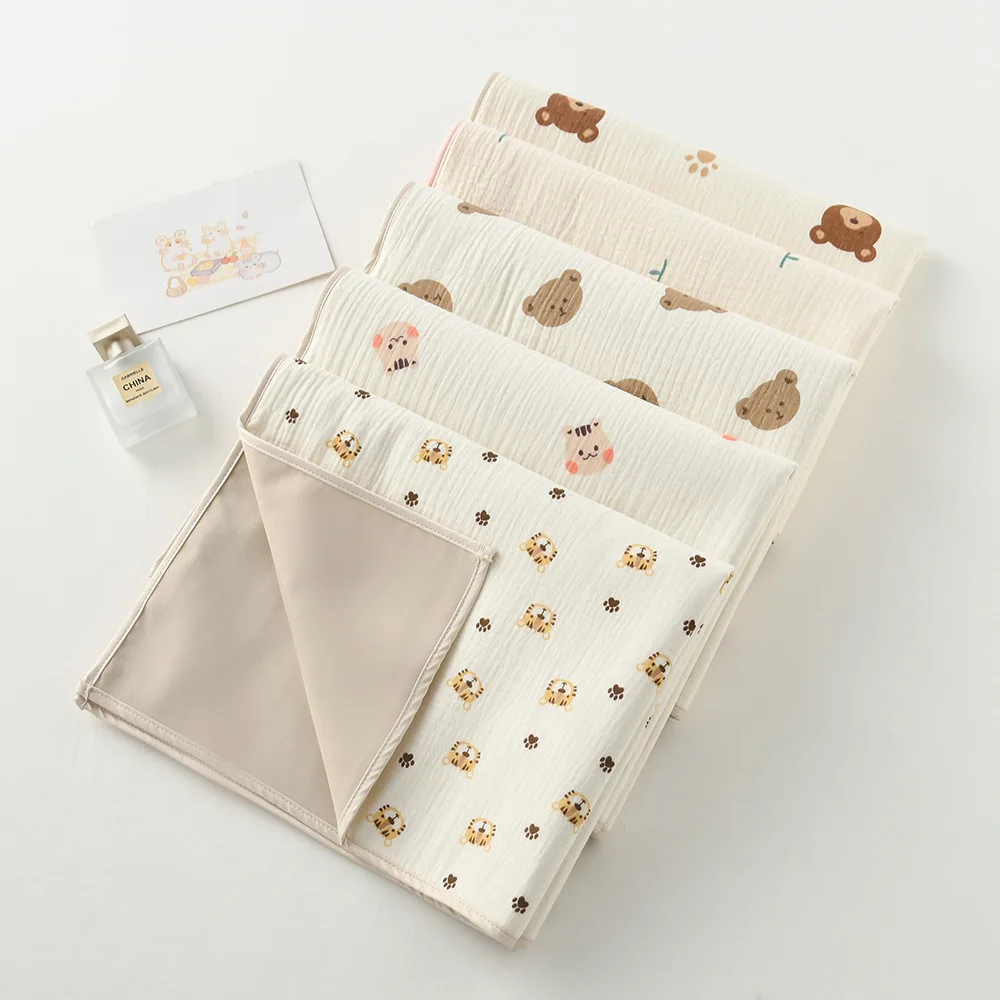  기저귀 매트 부드러운 면화 방수 빨 수있는  소변 패드 변경 패드 휴대용   변경 매트 커버