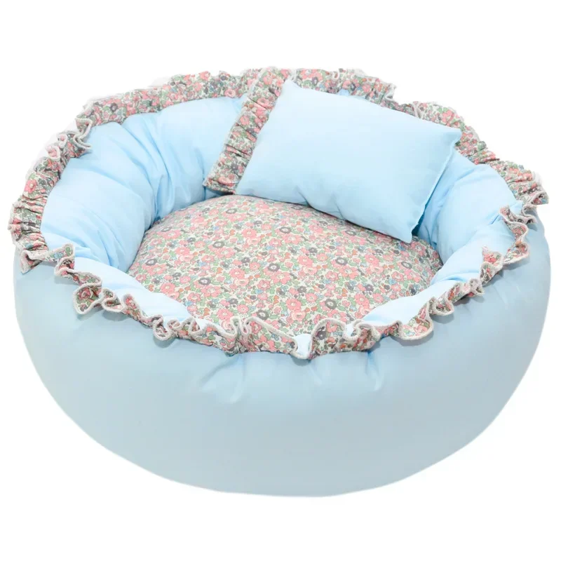 Blue (free pillow)