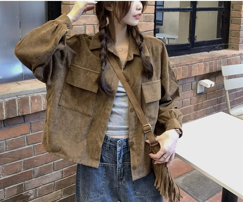 Real price Korean autumn and winter retro versatile single breasted lapel short corduroy shirt loose long sleeved jacket