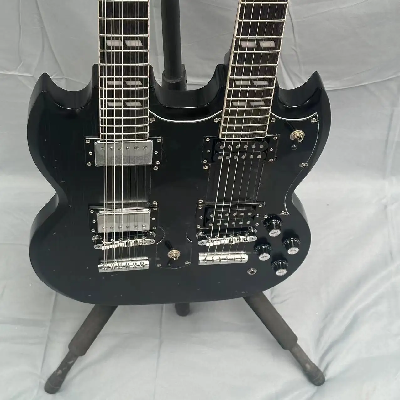 Double Neck ￼￼ guitar original ￼ Ibanez Model 2402 Double Neck White 1978 – Chicago Music