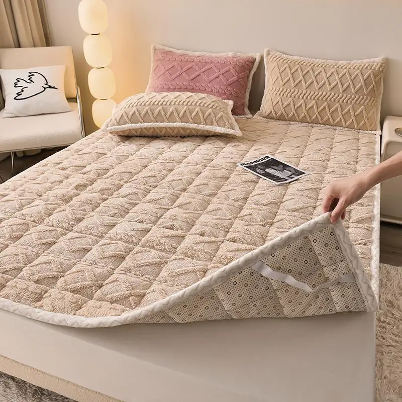 

Winter Soft Fleece Mattress Toppers Home Dormitory Single Double Bedspread Fold Bed Pads Thin Tatami Mat Warm Bedsheet