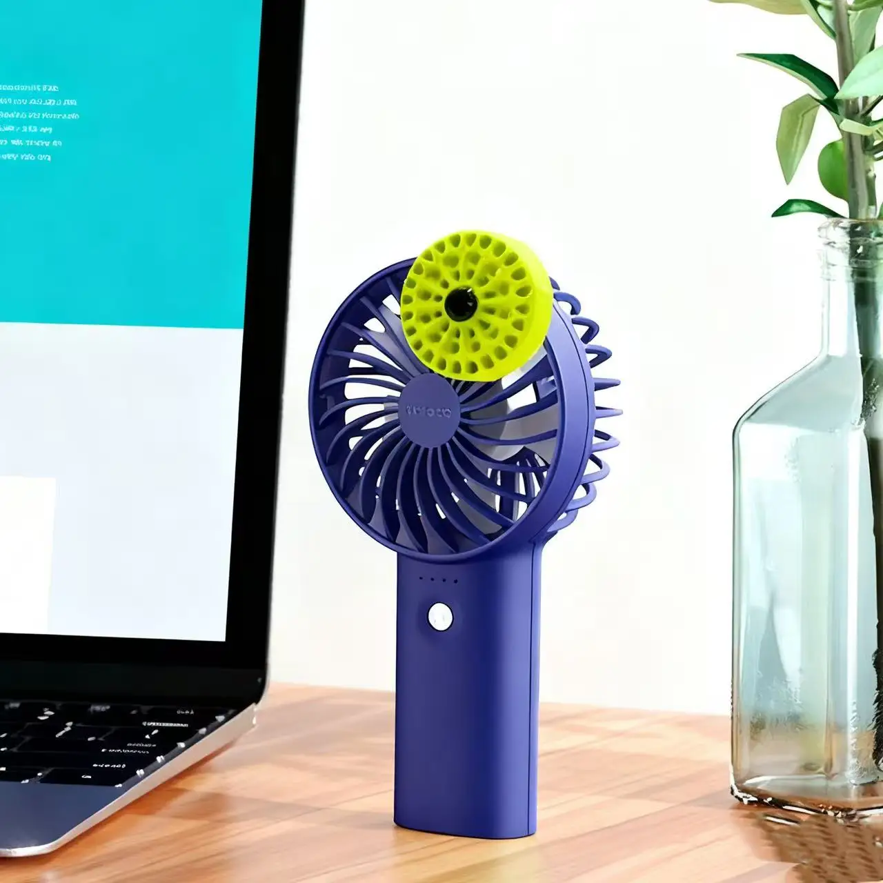Creative Aromatherapy Pendant Freshens Air for Car