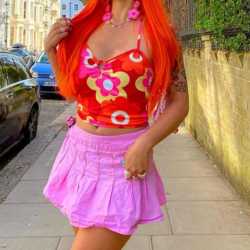 

Harajuku Flora Pattern Backless Sexy Crop Tops 2000s Aesthetics Bandage Halter Red Tanks Tops Summer Fashion Y2k Cute Outfits