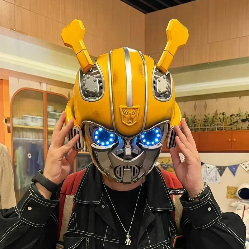 

Transformers Bumblebee 1:1 Helmet Genuine Q Version Wearable Face Changing Model With Speaker Model Ornament Model Toy Gifts