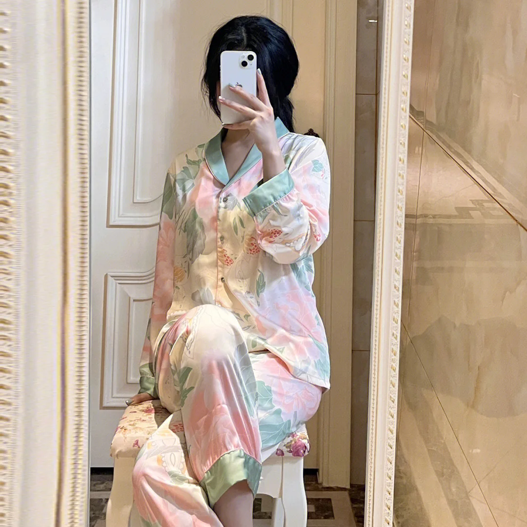 High-quality New Women's Pajamas Ice Silk Spring and Autumn Summer Thin Section Advanced Silk Home Service Suit Set NSleepwear