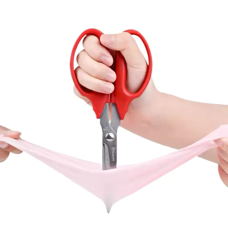Boîte de gants nitrile jetables taille S, ouverte avec des gants visibles, lot de 50 pièces.