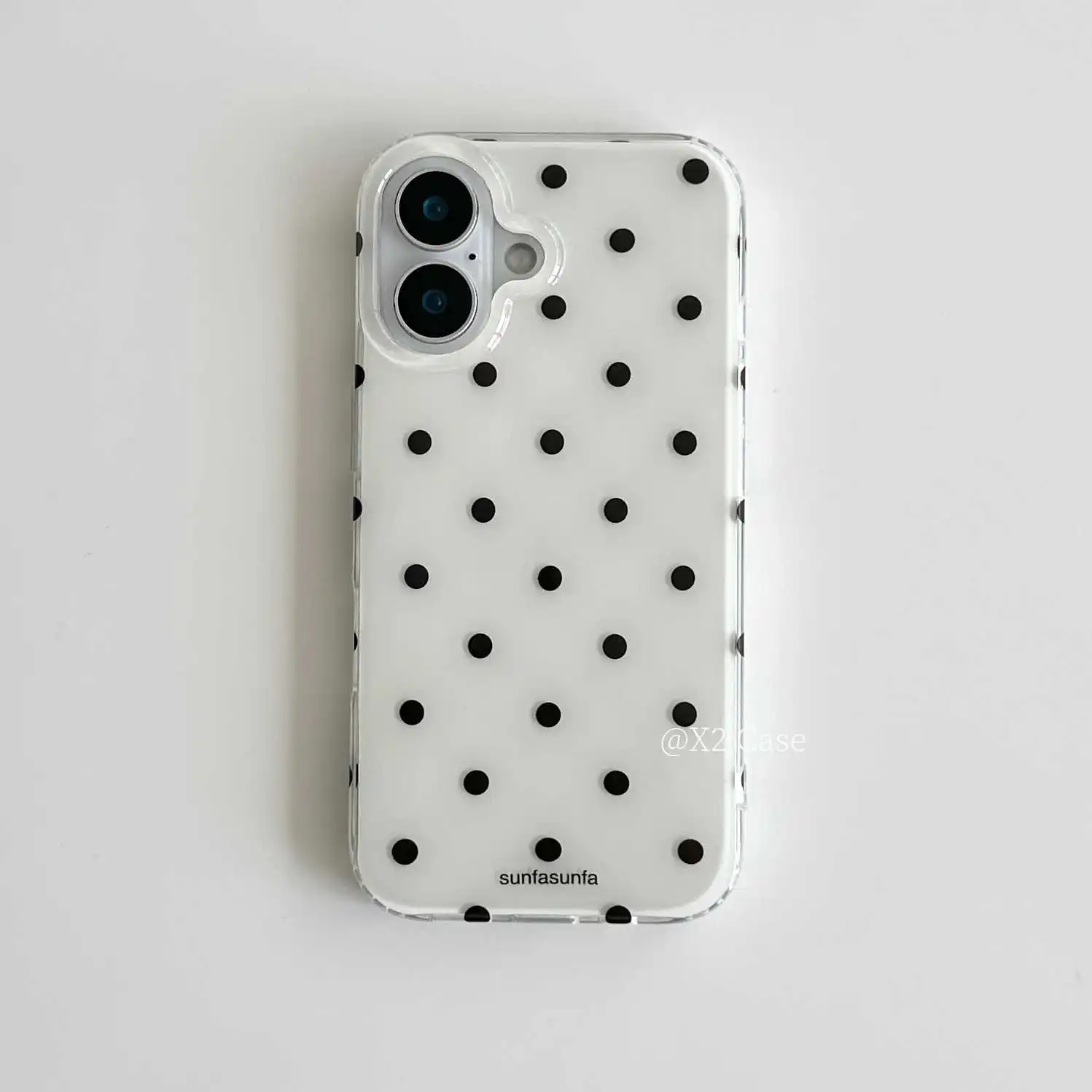 รูปสินค้า เคส iPhone ลายจุดเกาหลี ป้องกันกระแทก