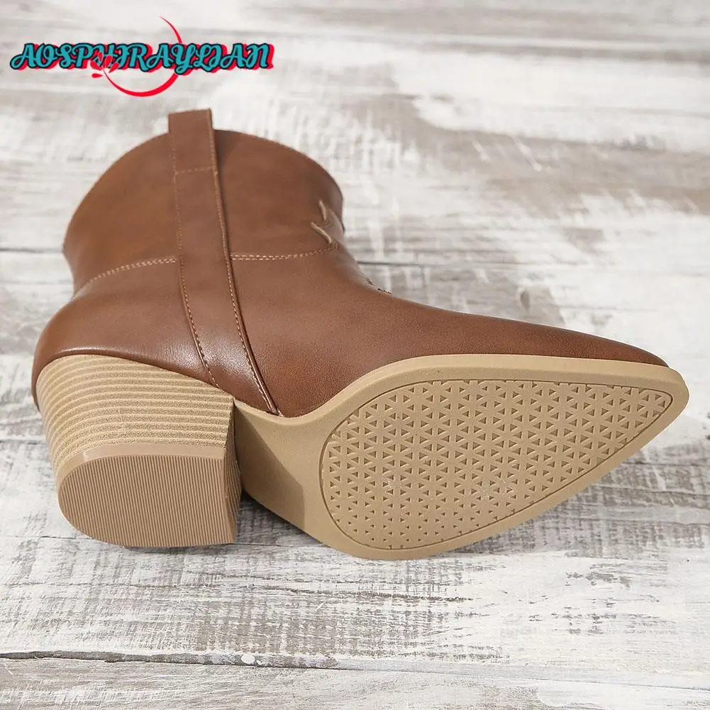 Brand Design Ladies Pointed Toe Western Ankle Cowgirl Boots Fashion Embroider Chunky Heel Cowboy Boots Women Vintage Woman Shoes