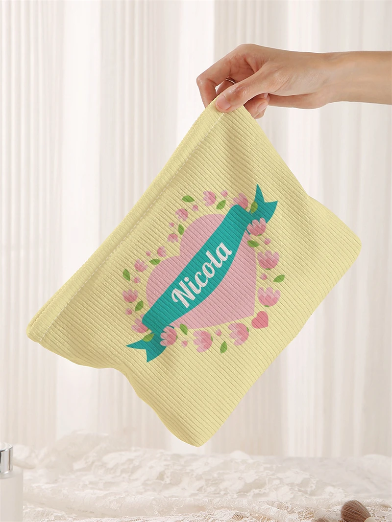 New women's makeup bag, customized photo makeup bag, zipper makeup bag, can be customized according to your unique design