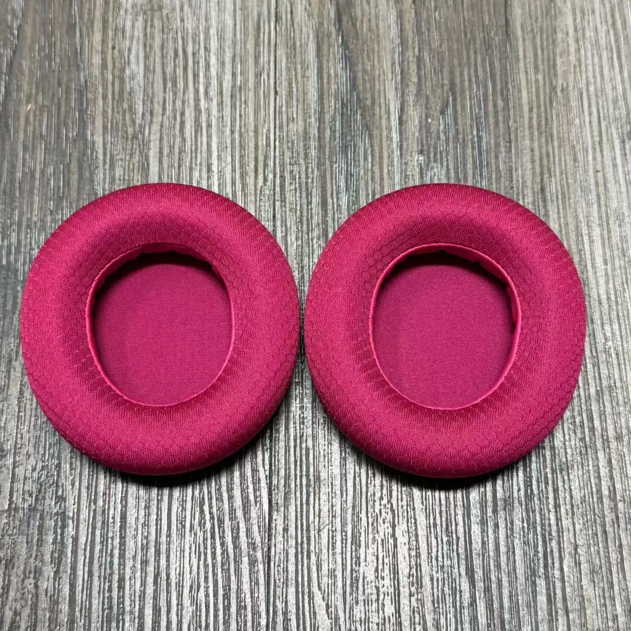 Premium Replacement Ear Pads for Enhanced Comfort and Sound Quality