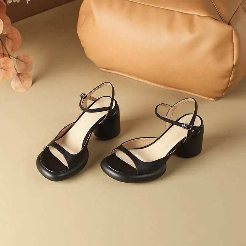 靴 BOHEMSEO SLEEK LEATHER BELTED SLINGBACK 靴 BOHEMSEO SLEEK LEATHER BELTED SLINGBACK BOHEMSEO】SLEEK