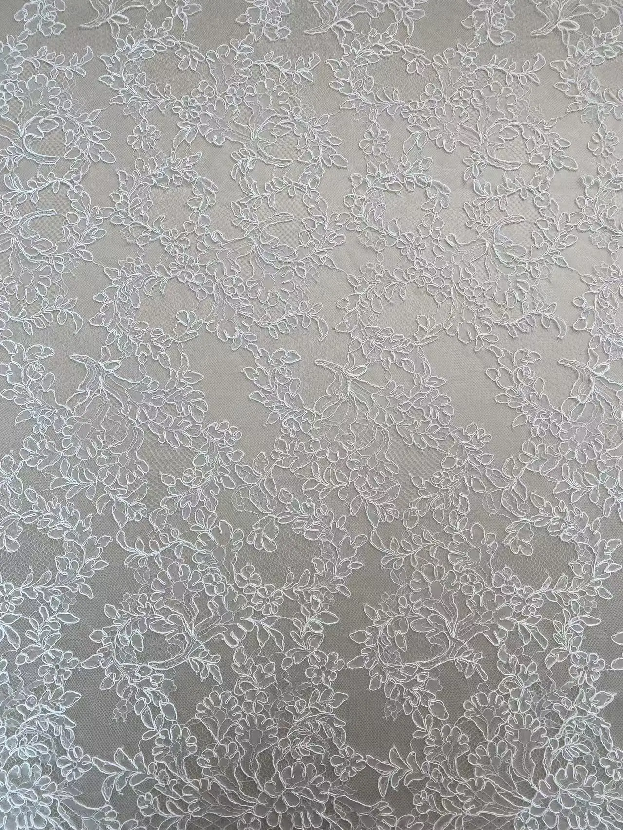 아이보리 색상의 꽃무늬 알렌콘 레이스 원단(야드 단위 판매), 웨딩드레스, DIY 재봉, 웨딩 레이스(스파이럴 가장자리)