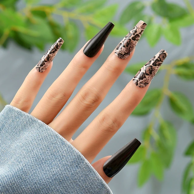 Black Snake Flame Coffin Fake Nails Press On Nail Art Decor Nail Art Fake  Nails Stiletto Tips Full Cover Artificial Designs - AliExpress