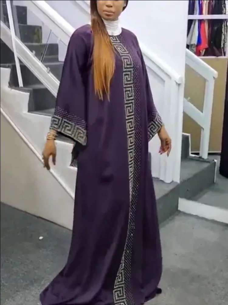 Long African women's dress large size made of rhinestone elegant from polyester fibers for traveling and moving in different areas