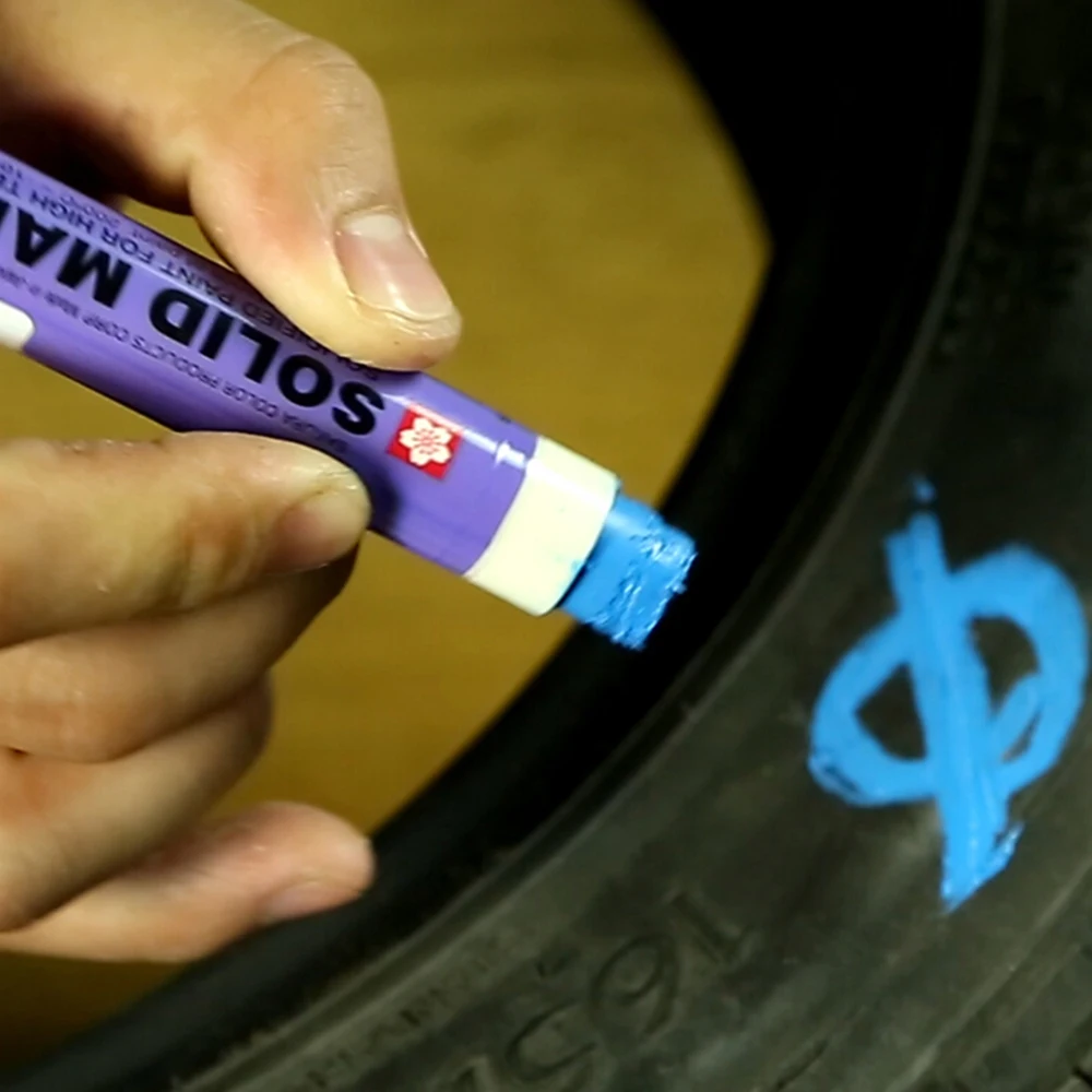 Japan Sakura Solid Paint Marker Pen 1pcs Waterproof Industrial Metal High Temperature Tire
