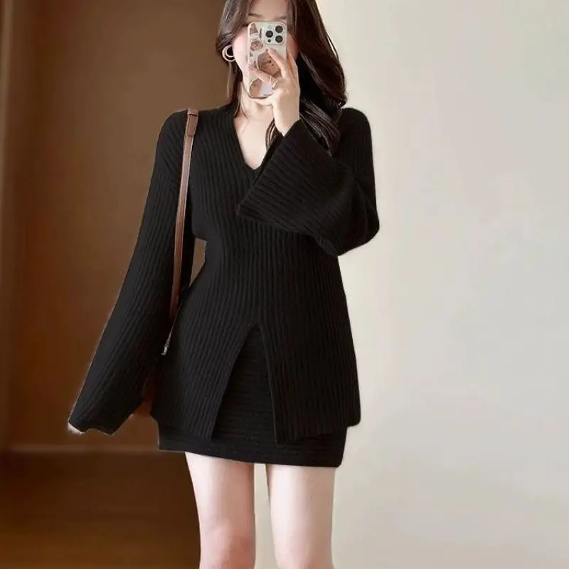 Women's Autumn Winter Two Piece Set Salt Style Wear with Royal Sister Feel Loose Small Fragrant Sweater Half Skirt Outfits