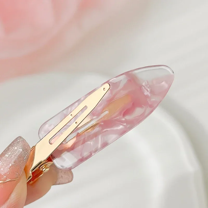 Sakura Pink Seamless Hair Clips for Women