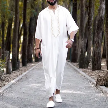 Men's Luxury Graphics Muslim Robes Arab National Loose Casual V-Neck Mid-sleeved Retro Ethnics Jumpsuit Summer M-4XL 2025 New