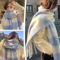 Stylish Korean Inspired Blue and White Check Pattern Plaid Scarf Soft Polyester Fiber Winter Shawl for Cold Weather Versatile