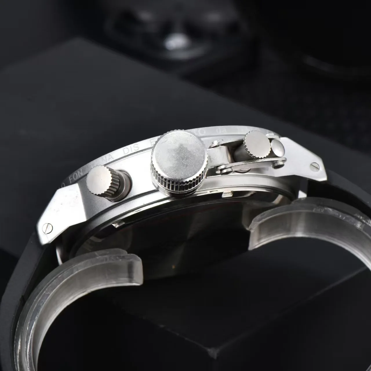 U Chronograph Quartz Watch Classic Men Large Dial Orange Blue Yellow Grey