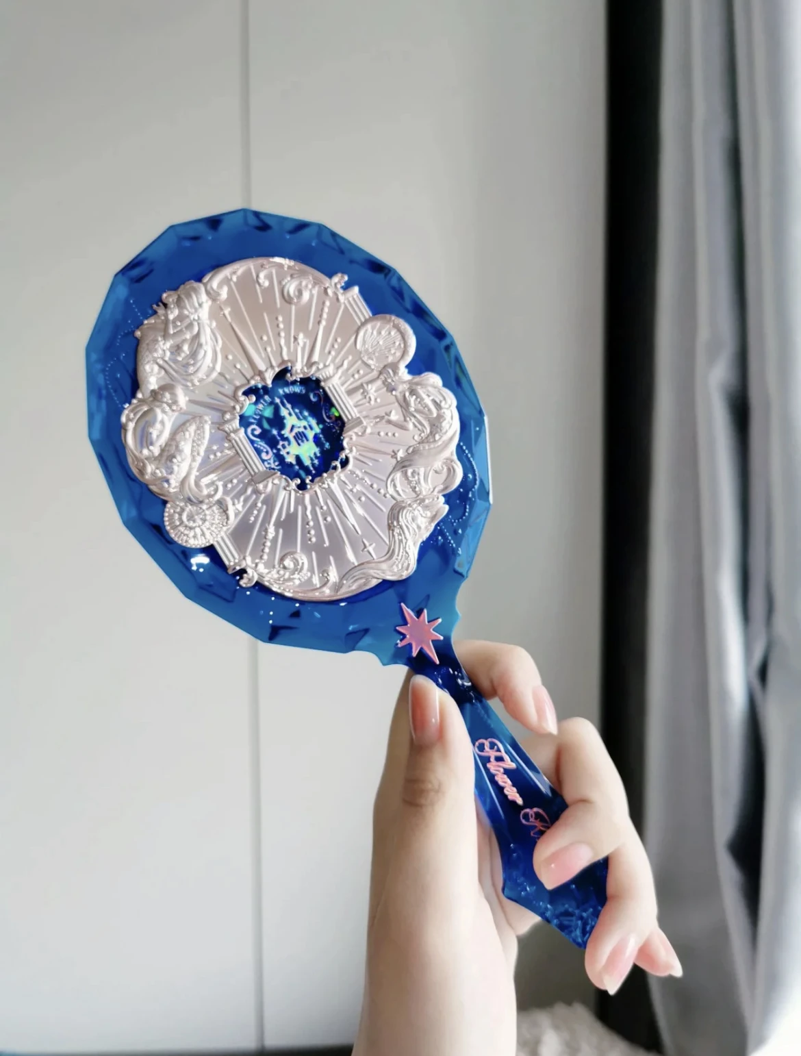 Flower Knows Crystal Mirror Moonlight Mermaid Exquisite Textured Hand Mirror  Blue Pink Ladies Makeup Tools - AliExpress 66