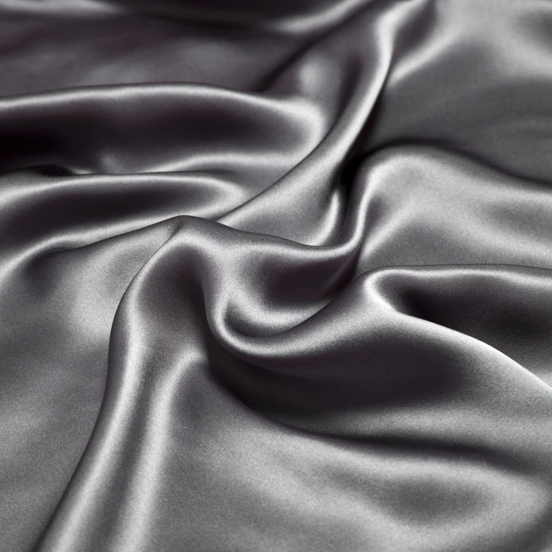 Luxurious Natural Silk Envelope Pillowcase - Comfortable High-Quality Bedding in Solid Color
