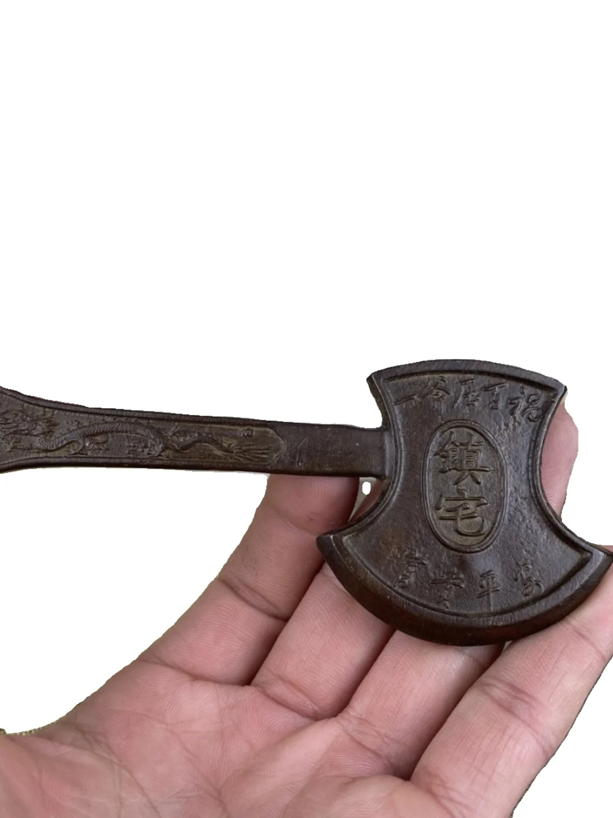 Топор для домашнего использования с имитацией древнего города