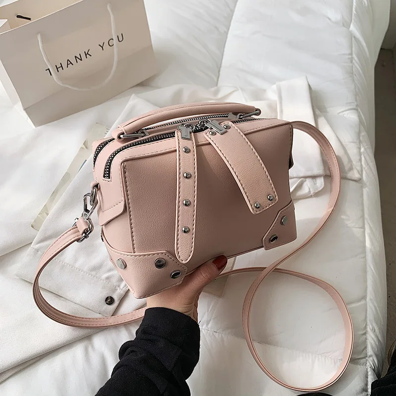 

New Women's Bag 2023 Riveted Fashion Shoulder Bag Fashion Solid Color Crossbody Luxury Brand Small Square Bag