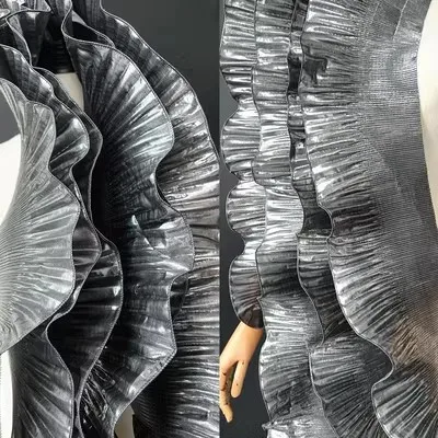 Metallic Wavy Pleated Ruffle Designer Fabric for Dress Styling and Stage Decoration