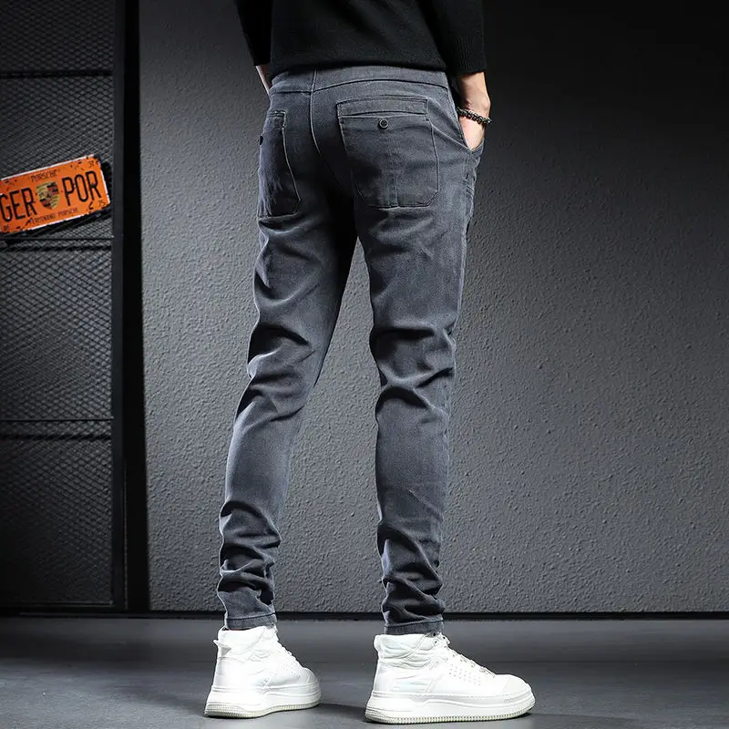 Autumn winter elastic waist thicken fleece men's Slim fit small feet Korean fashion casual Long pants men jeans mens jeans jeans trousers denim trousers elastic jeans mens casual trousers