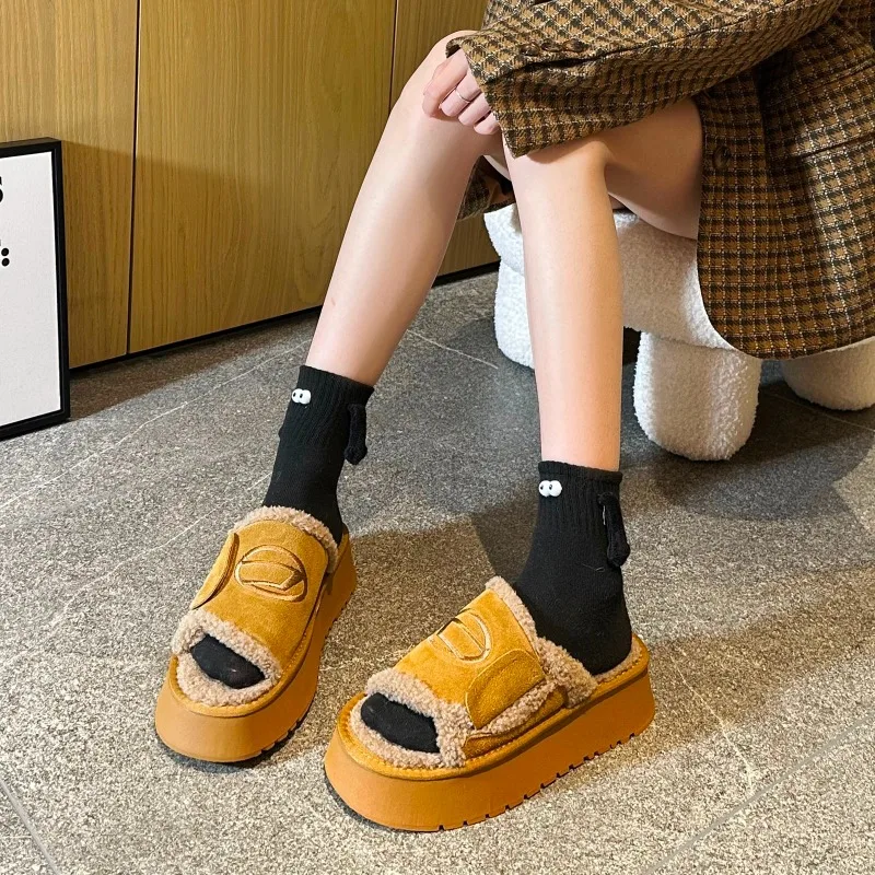 

Winter New High Heels Luxury Brand Women Slippers Platform Suede Plush Walking Women Shoes 2023 Pumps Cotton Slides Flip Flop