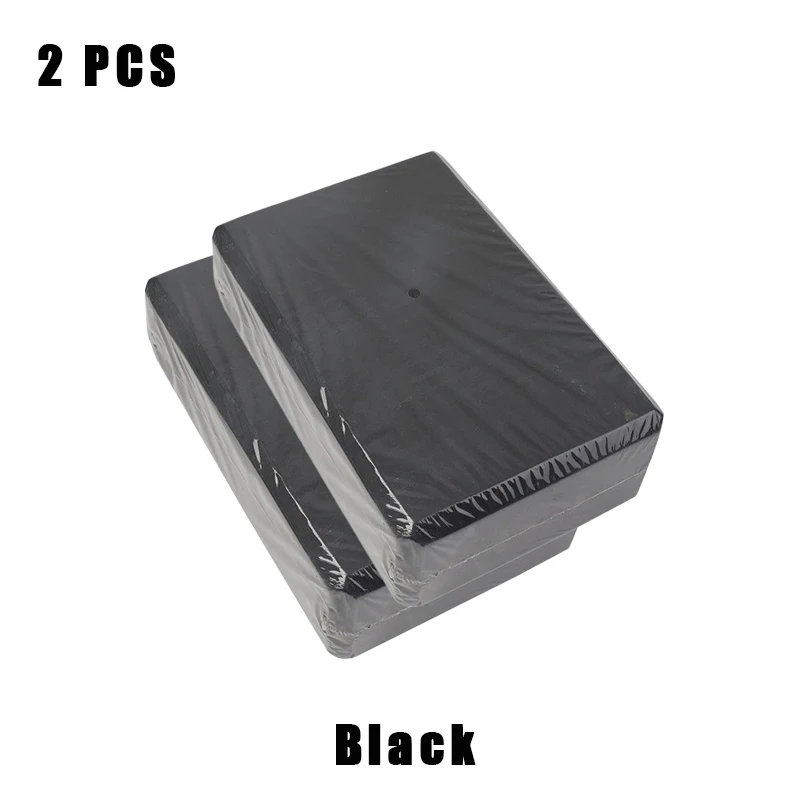 2 black blocks