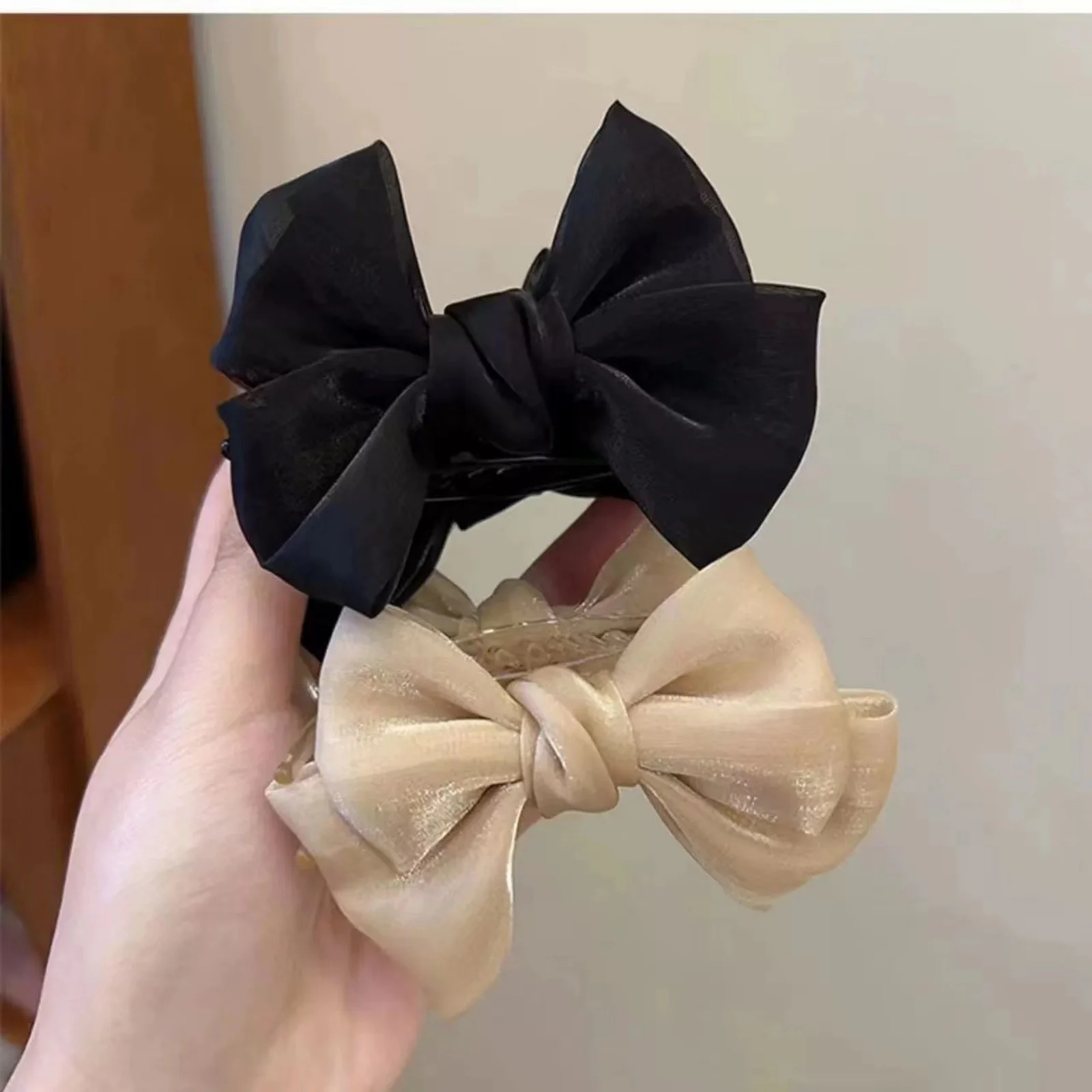 1PC Elegant Bow Hair Claw Set: Chiffon Big Bow Hair Clip for Women, Chic Hair Accessories in Black & Beige