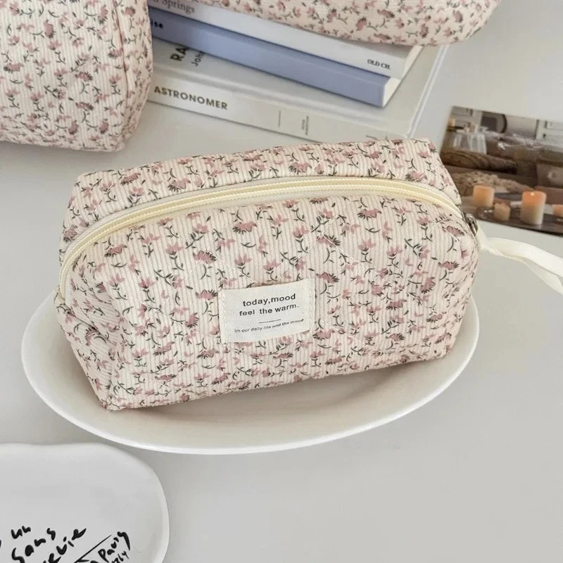 Large Capacity Women's Cosmetic Bags Cases Casual Ladies Small Storage Bag with Zipper Female Travel Clutch Bag Small Handbags - 2
