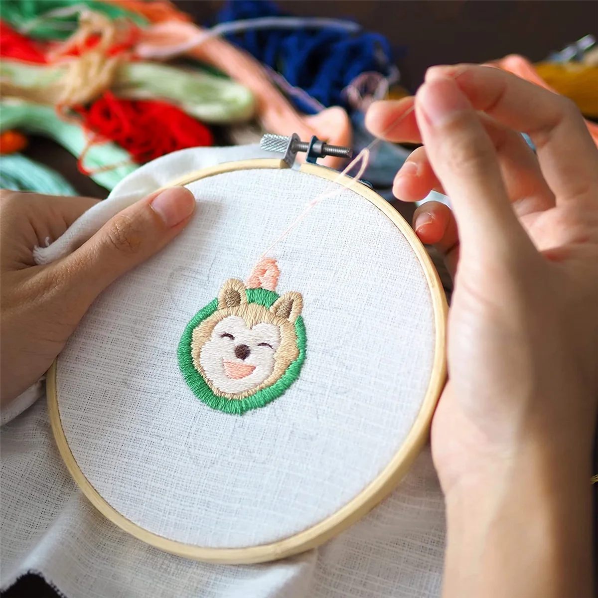 Amazon.com: Wood Mini Embroidery Hoop, Wooden Crossing Stitch Hoop Ring  Embroidery Circle Small Frame Sewing Embroidery Ring Craft Ornament Round  Oval Vertical DIY Embroidery Pendant Display Frame Circle (24)