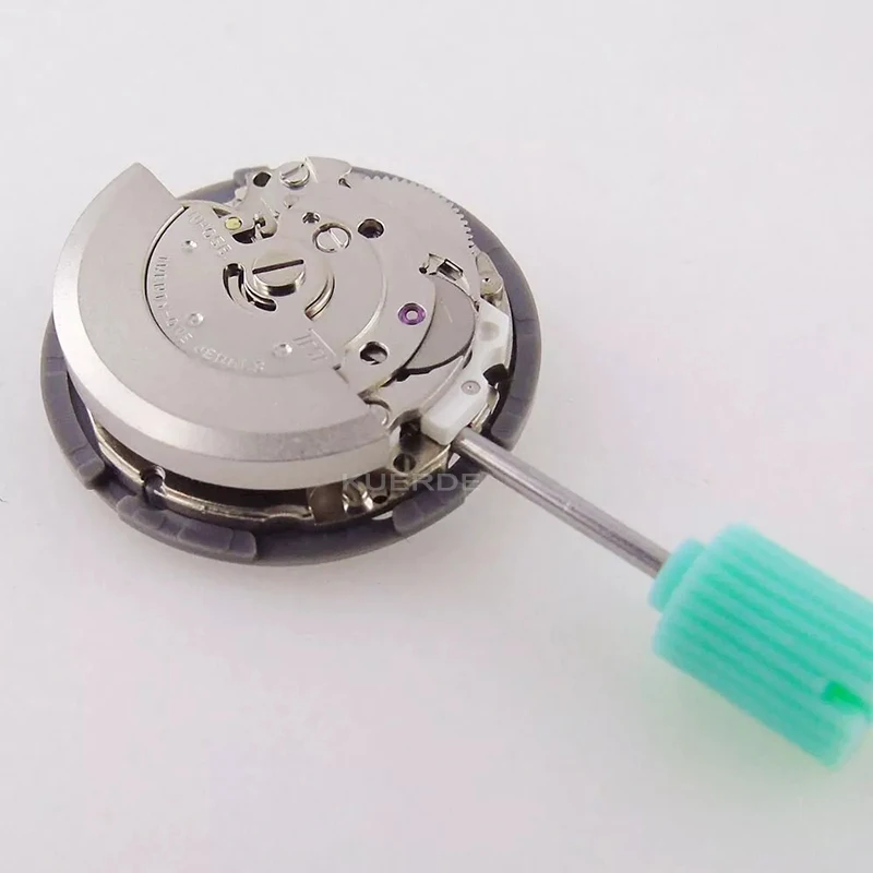 Watch accessories Japanese original NH05A fully automatic mechanical movement women's single calendar NH05 mechanical watch movement watch movement