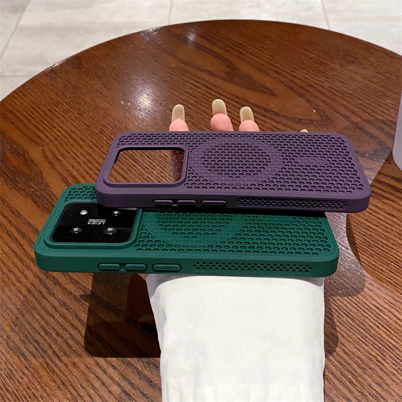 Luxury Heat Dissipation Magnetic Breathable Cooling Mesh Hard Cover