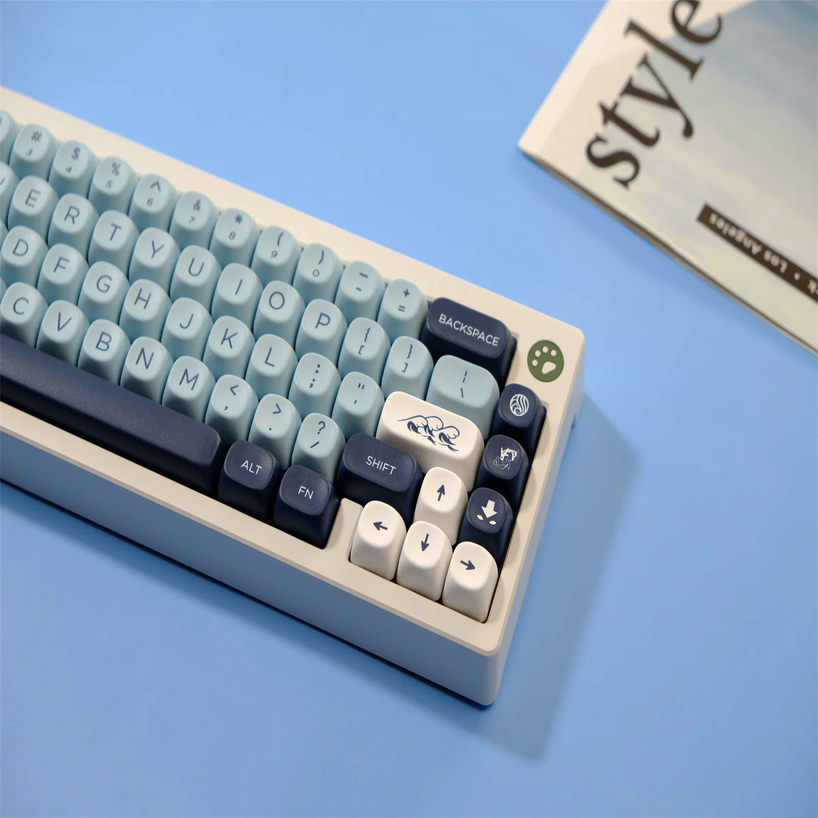 S23b78995ff5b4c41b78b75dd197afa0e9 - GMK Keycap UK Store