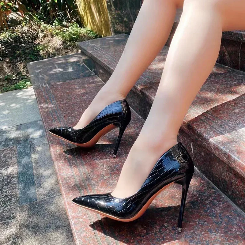 Women 10.5cm High Heels Pumps Lady Stiletto Metallic Glossy Leather Scarpins Wedding Heels Stone Pattern Party Silver Gold Shoes