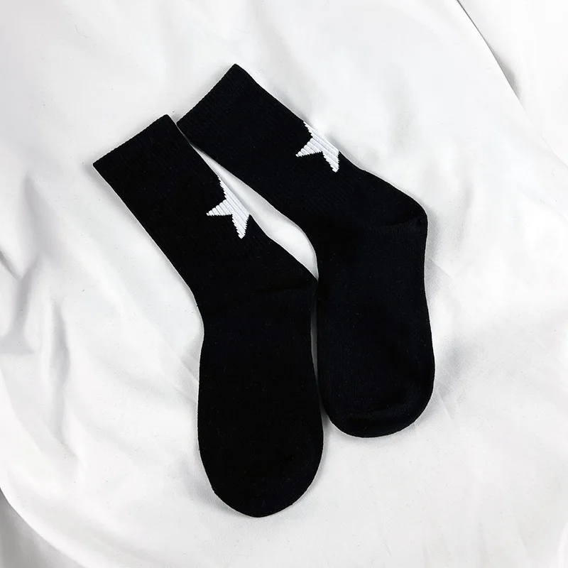 1/2 쌍 패션 다용도 중간 길이 양말 새로운 봄 가을 캐주얼 편안한 스포츠 양말 땀 흡수 남성용 양말