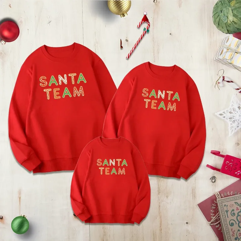 thumbnail image 1 of Suéteres de ciervo y árbol de Navidad Ropa de estilo familiar Conjuntos familiares navideños a juego Ropa para padre, madre, hija, mamá y yo, 1 of 4