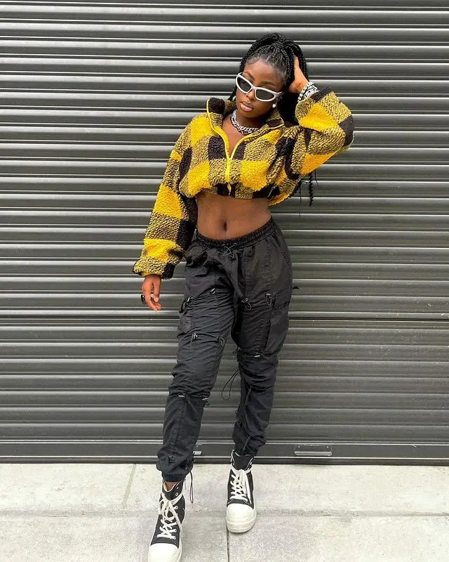 

2023 Fashion Autumn Winter Casual Streetwear Vintage Loose Plaid Printed Spliced Coat for Women Long Sleeve Warm Plush Jacket
