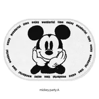 Disney Mickey Mouse Mat Bath Mat Non Slip Cartoon Minnie Mouse Cushion Absorbent Faux Cashmere Carpets Living Room Bathroom Mat 2