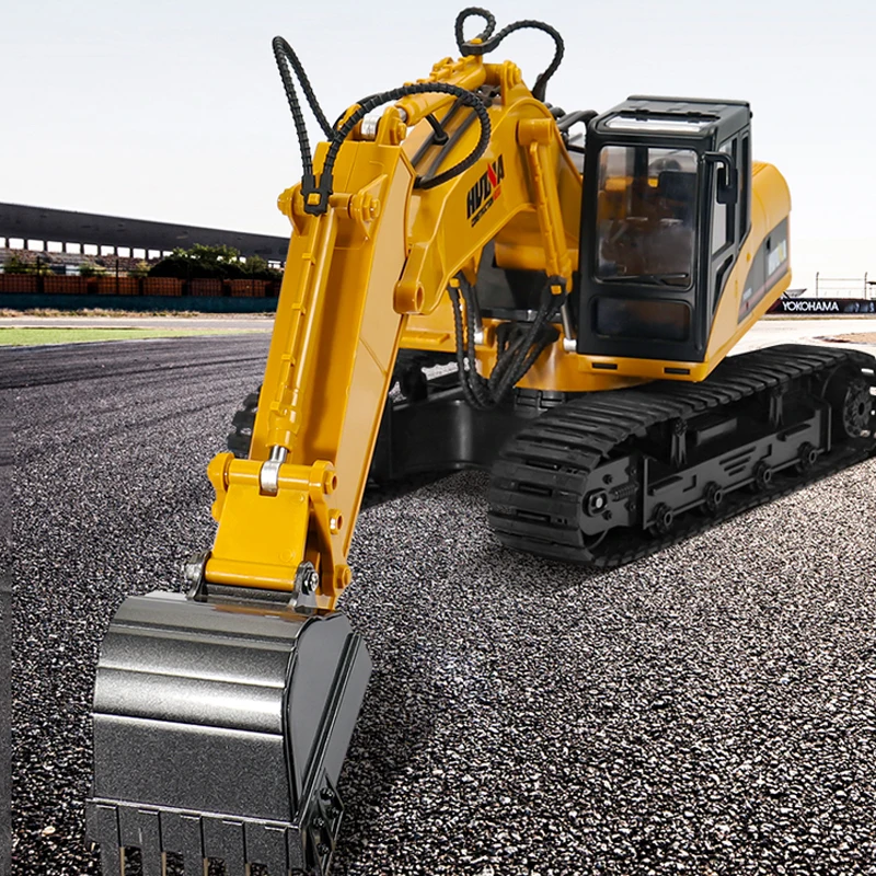 HUINA 1/14 RC Remote Control Excavator Truck Car Battery Sound Light 1550 RTR 2.4GHz Outdoor Toys Boys Fun Gift TH18047 3