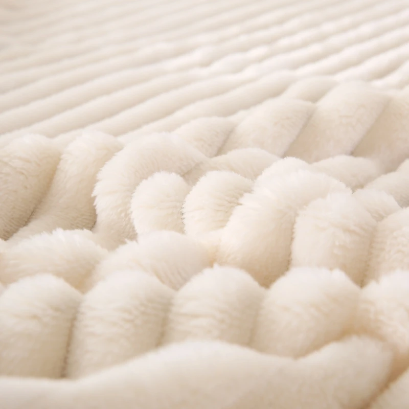 1Pc Faux Fur Velvet Fitted Sheet Soft Plush Bedcover Mattress Cover With All-around Elastic Rubber Band Bed Sheet Warm Bedsheets 5