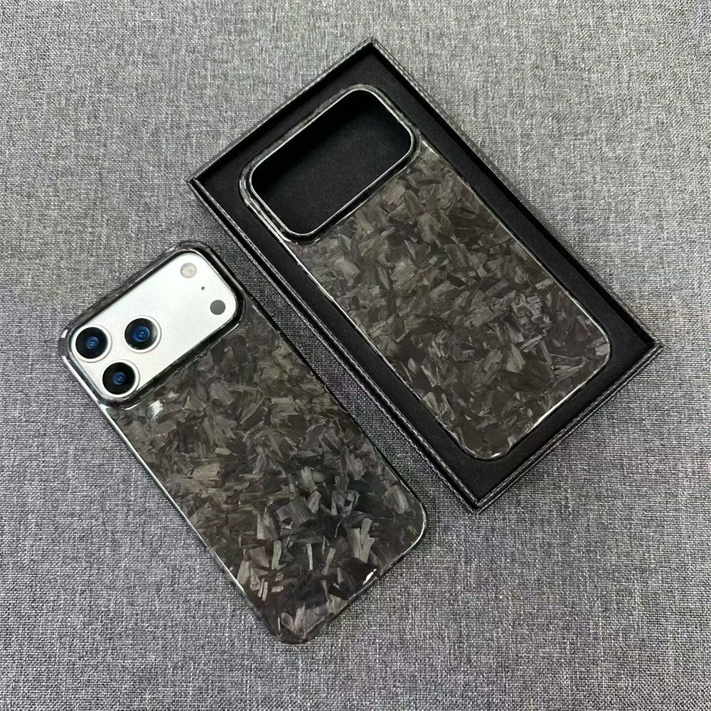 Custodia per iPhone 17 Pro Max in Fibra di Carbonio Forgiata Nera Lucida 100% Vera, Ultra Sottile, Protettiva, Lusso per 17Pro 17 - immagine 2